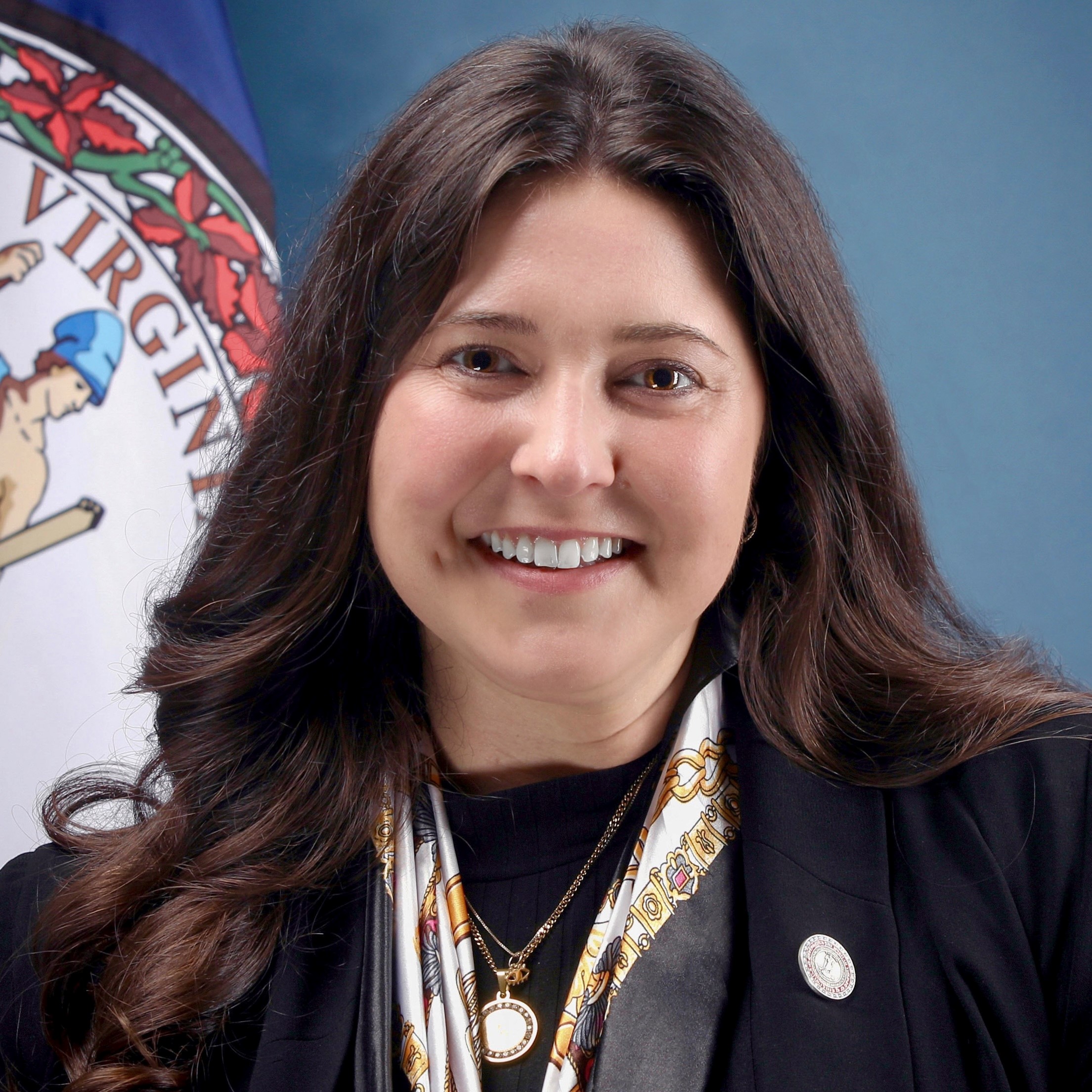 Directrice exécutive, Right Help, Right Now, Hallie Pence